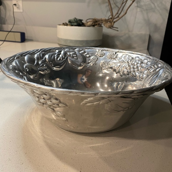 Napa Valley Noble Excellence Silver Fruit Bowl 🍉 - Picture 2 of 16